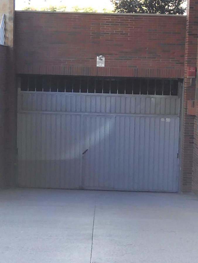 Apartamento Mota-2 Huca-Los Prados; Parking Y Wifi Gratis Oviedo Exterior foto